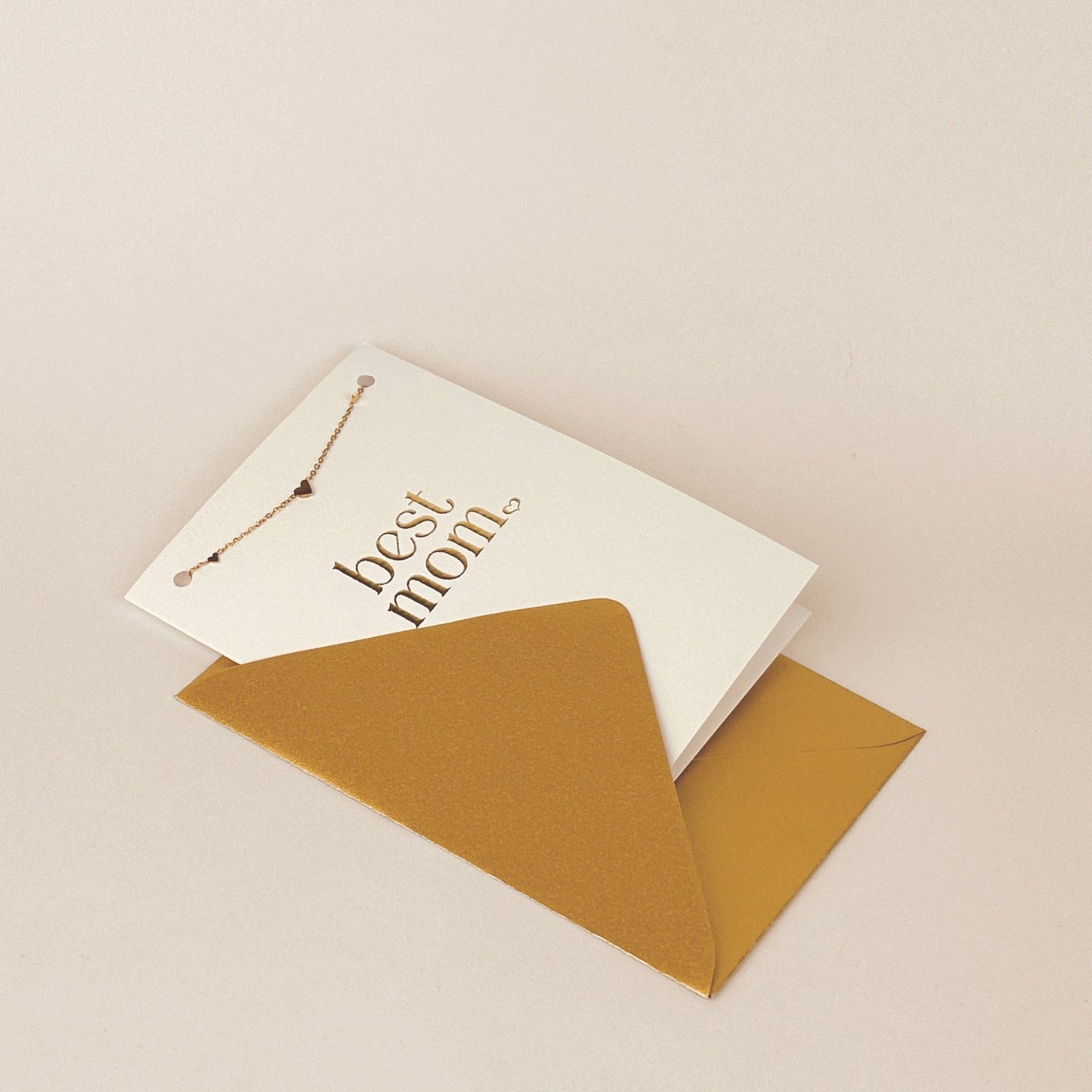 Luxe kaart Best Mom met armband goud - Sieradenkaart