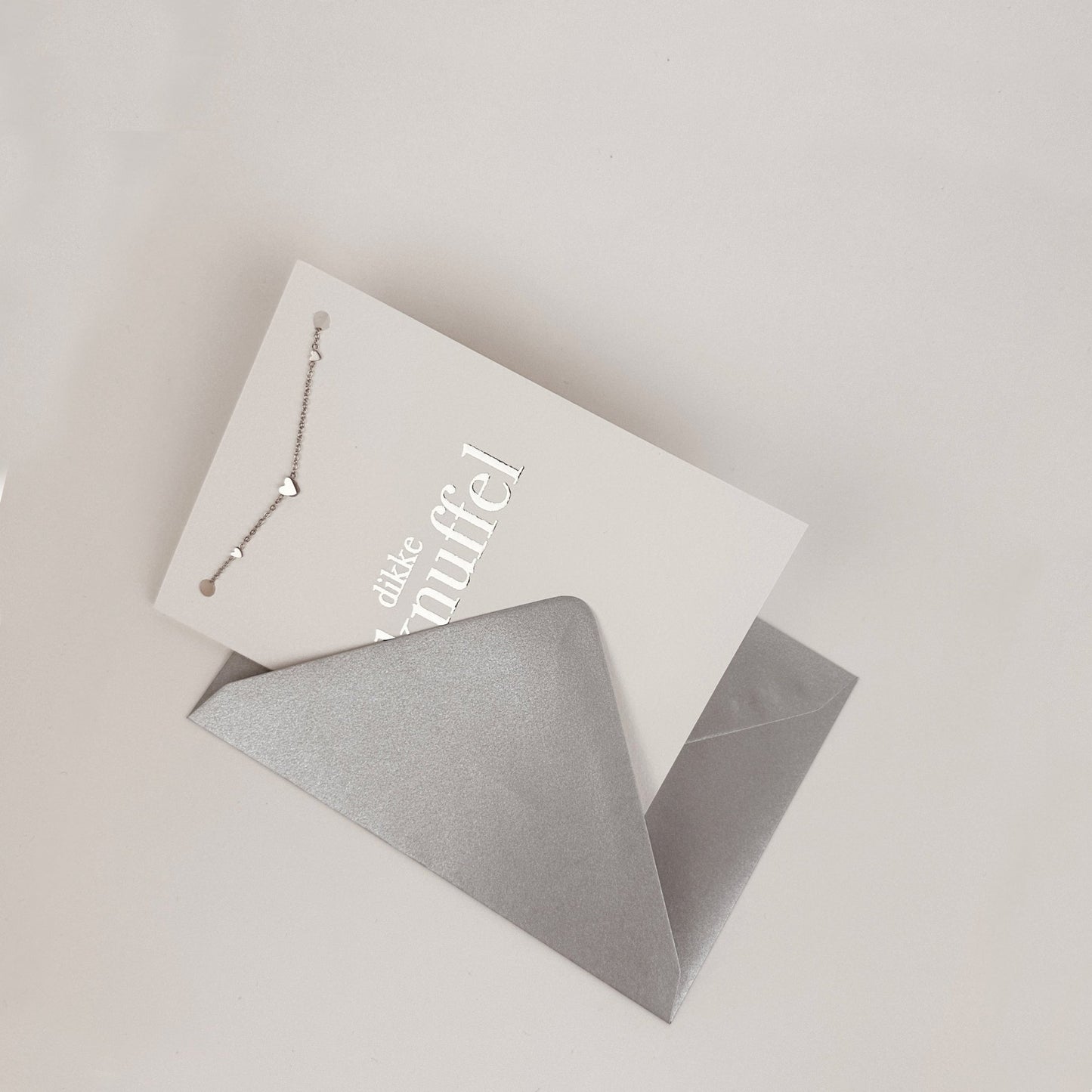 Luxe kaart Dikke knuffel met armband zilver - Sieradenkaart