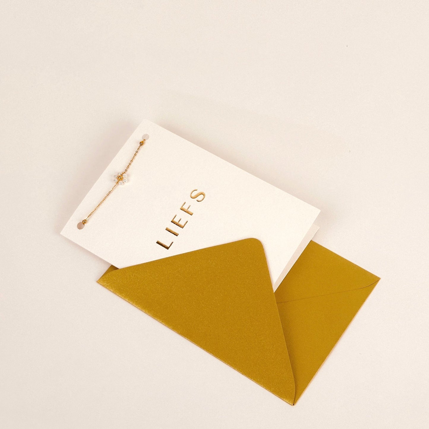 Luxe kaart Liefs met armband goud - Sieradenkaart
