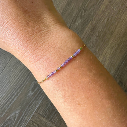 Luxe wenskaart amethist met armband goud